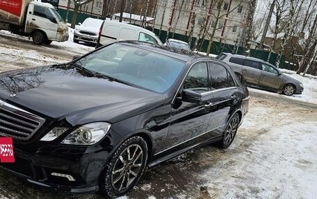 Mercedes-Benz E-Класс, 2010 год, 1 275 000 рублей, 2 фотография