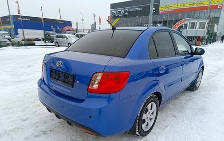 KIA Rio II, 2011 год, 764 995 рублей, 7 фотография