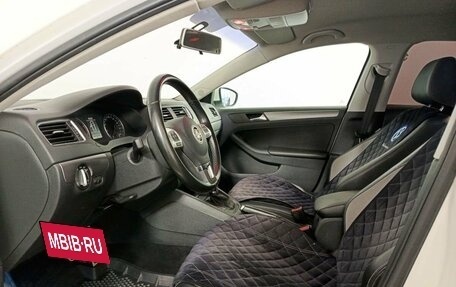 Volkswagen Jetta VI, 2012 год, 999 000 рублей, 20 фотография