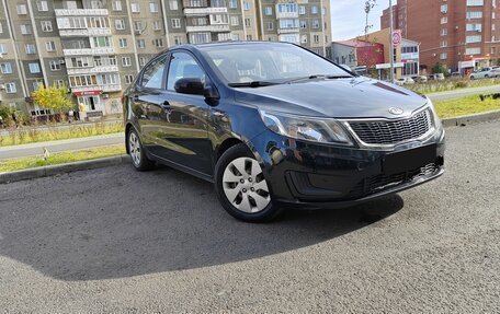 KIA Rio III рестайлинг, 2012 год, 860 000 рублей, 1 фотография