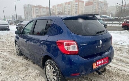 Renault Sandero II рестайлинг, 2014 год, 730 000 рублей, 3 фотография