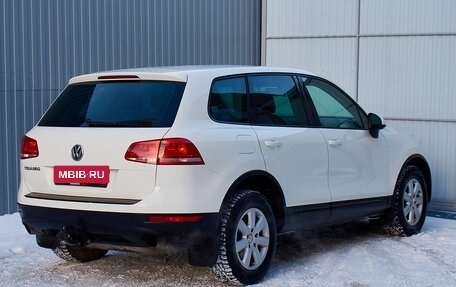 Volkswagen Touareg III, 2011 год, 2 090 000 рублей, 4 фотография