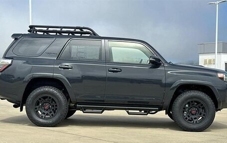 Toyota 4Runner V, 2024 год, 12 894 000 рублей, 3 фотография