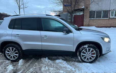 Volkswagen Tiguan I, 2010 год, 1 250 000 рублей, 3 фотография