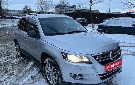 Volkswagen Tiguan I, 2010 год, 1 250 000 рублей, 2 фотография