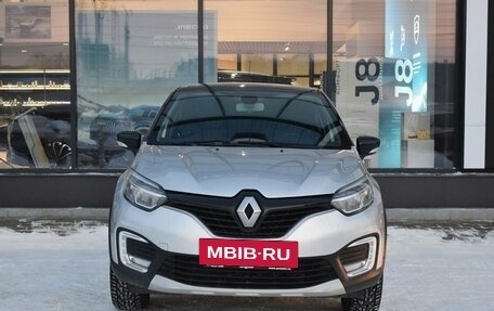 Renault Kaptur I рестайлинг, 2019 год, 1 874 000 рублей, 2 фотография