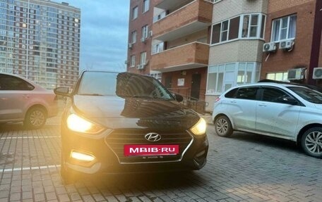 Hyundai Solaris II рестайлинг, 2017 год, 1 250 000 рублей, 16 фотография