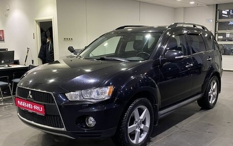 Mitsubishi Outlander III рестайлинг 3, 2011 год, 1 599 000 рублей, 1 фотография