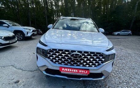 Hyundai Santa Fe IV, 2022 год, 3 750 000 рублей, 2 фотография