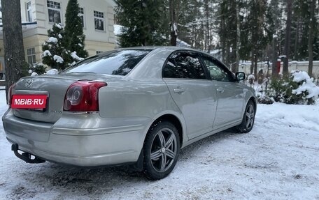 Toyota Avensis III рестайлинг, 2007 год, 880 000 рублей, 4 фотография