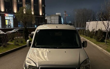 Fiat Doblo I, 2008 год, 650 000 рублей, 2 фотография