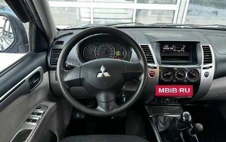 Mitsubishi Pajero Sport II рестайлинг, 2012 год, 1 700 000 рублей, 14 фотография