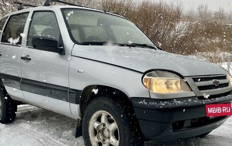 Chevrolet Niva I рестайлинг, 2004 год, 330 000 рублей, 9 фотография