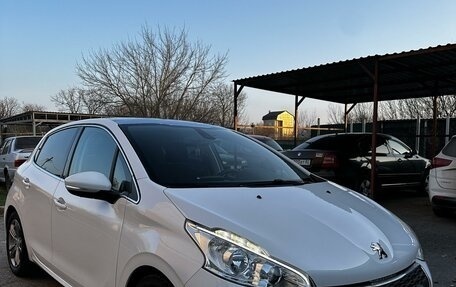 Peugeot 208 II, 2013 год, 1 100 000 рублей, 2 фотография