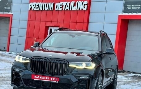 BMW X7, 2020 год, 8 100 000 рублей, 3 фотография