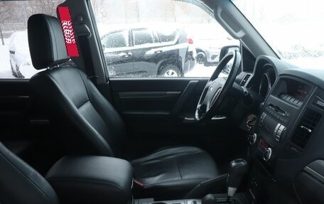 Mitsubishi Pajero IV, 2011 год, 2 828 000 рублей, 20 фотография