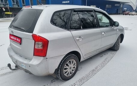 KIA Carens III (RP), 2011 год, 760 000 рублей, 2 фотография