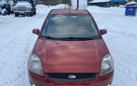 Ford Fiesta, 2007 год, 390 000 рублей, 4 фотография