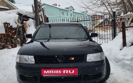 Volkswagen Passat B5+ рестайлинг, 1997 год, 250 000 рублей, 4 фотография