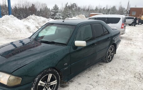 Mercedes-Benz C-Класс, 1997 год, 280 000 рублей, 2 фотография