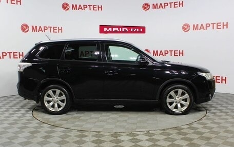 Mitsubishi Outlander III рестайлинг 3, 2014 год, 1 608 000 рублей, 4 фотография