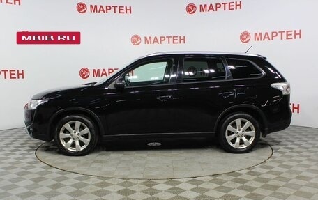 Mitsubishi Outlander III рестайлинг 3, 2014 год, 1 608 000 рублей, 8 фотография