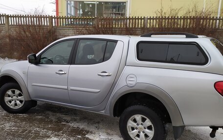 Mitsubishi L200 IV рестайлинг, 2011 год, 1 700 000 рублей, 5 фотография