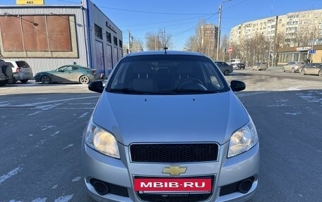 Chevrolet Aveo III, 2009 год, 535 000 рублей, 2 фотография