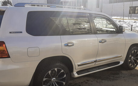 Toyota Land Cruiser 200, 2015 год, 4 350 000 рублей, 12 фотография