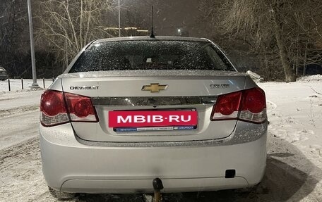 Chevrolet Cruze II, 2012 год, 790 000 рублей, 5 фотография