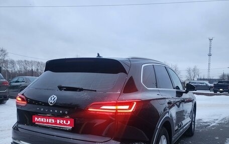 Volkswagen Touareg III, 2019 год, 4 000 000 рублей, 6 фотография