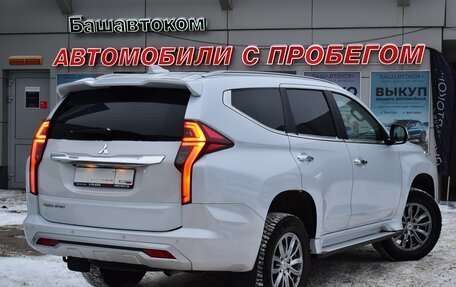 Mitsubishi Pajero Sport III рестайлинг, 2020 год, 4 300 000 рублей, 2 фотография