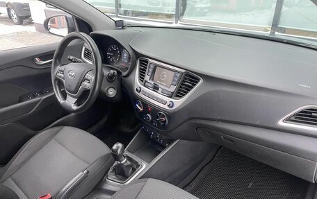 Hyundai Solaris II рестайлинг, 2018 год, 1 275 000 рублей, 9 фотография