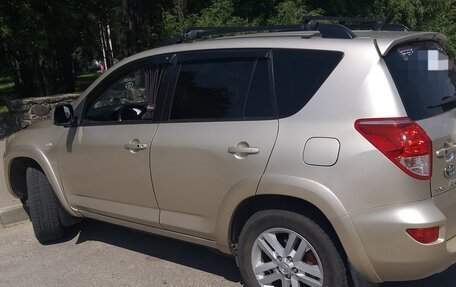 Toyota RAV4, 2008 год, 1 570 000 рублей, 4 фотография