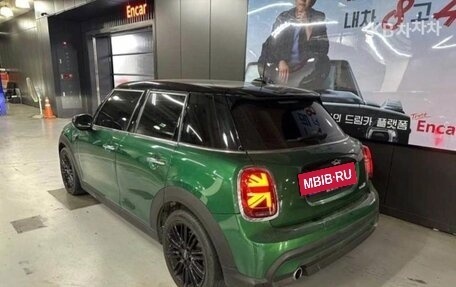 MINI Clubman, 2021 год, 2 050 000 рублей, 4 фотография