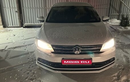 Volkswagen Jetta VI, 2016 год, 1 365 000 рублей, 1 фотография