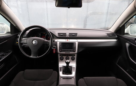 Volkswagen Passat B6, 2008 год, 749 000 рублей, 19 фотография