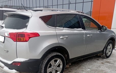 Toyota RAV4, 2013 год, 1 850 000 рублей, 4 фотография