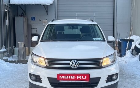 Volkswagen Tiguan I, 2012 год, 1 199 000 рублей, 2 фотография