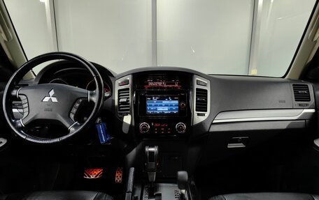 Mitsubishi Pajero IV, 2014 год, 2 650 000 рублей, 6 фотография