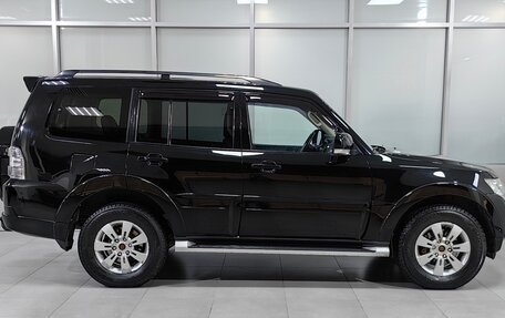 Mitsubishi Pajero IV, 2014 год, 2 650 000 рублей, 5 фотография