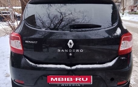 Renault Sandero II рестайлинг, 2016 год, 900 000 рублей, 3 фотография