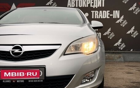 Opel Astra J, 2011 год, 732 000 рублей, 12 фотография