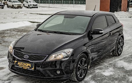 KIA cee'd I рестайлинг, 2011 год, 950 000 рублей, 3 фотография