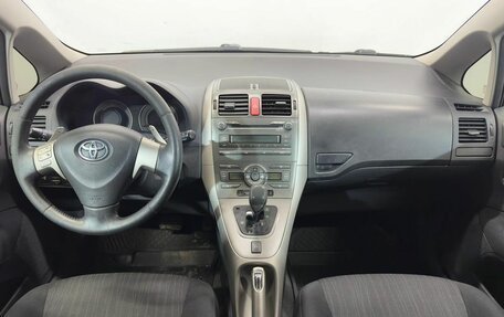 Toyota Auris II, 2008 год, 749 000 рублей, 9 фотография