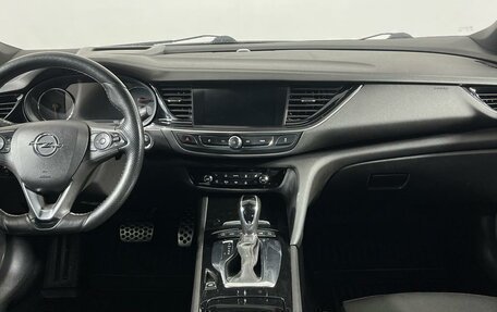 Opel Insignia II рестайлинг, 2018 год, 2 149 000 рублей, 14 фотография