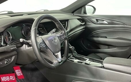 Opel Insignia II рестайлинг, 2018 год, 2 149 000 рублей, 11 фотография