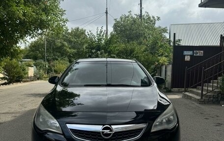 Opel Astra J, 2012 год, 850 000 рублей, 1 фотография