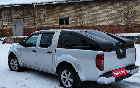 Nissan Navara (Frontier), 2010 год, 1 550 000 рублей, 17 фотография