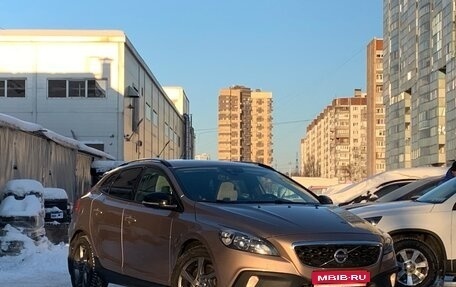 Volvo V40 Cross Country I, 2013 год, 1 449 000 рублей, 1 фотография